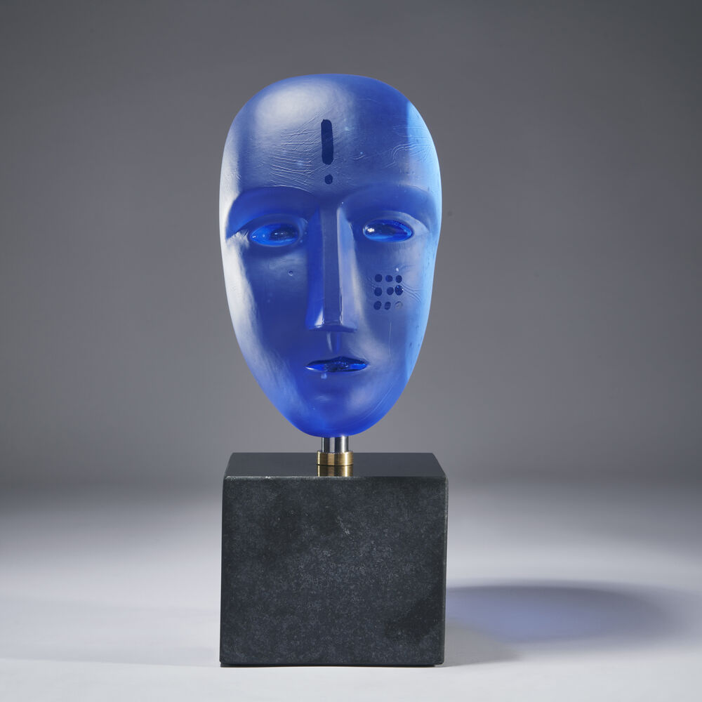 KOSTA BODA Head first standing